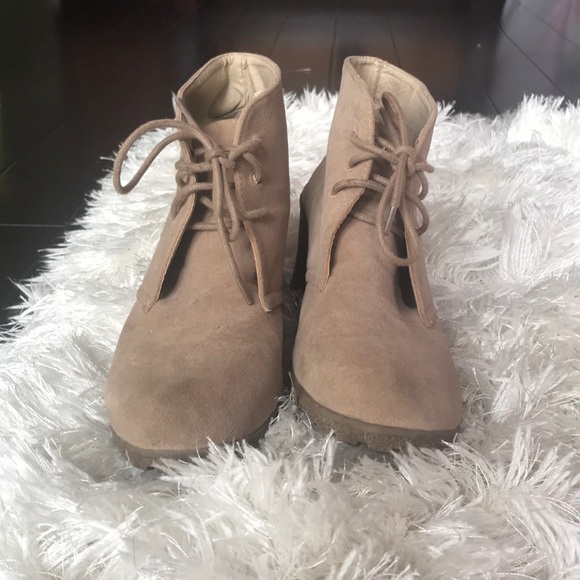 Tan Ankle Wedge - Picture 2 of 3